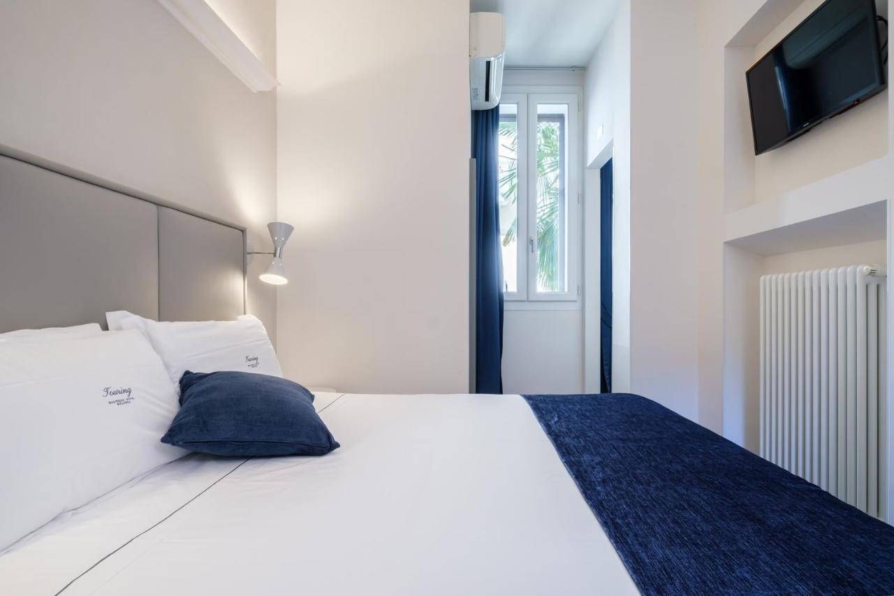 Hotel Touring Bologna Bagian luar foto