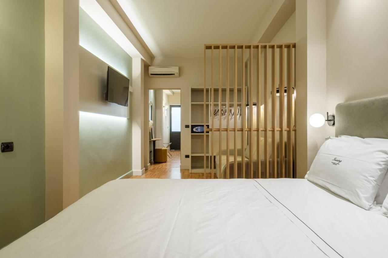 Hotel Touring Bologna Bagian luar foto