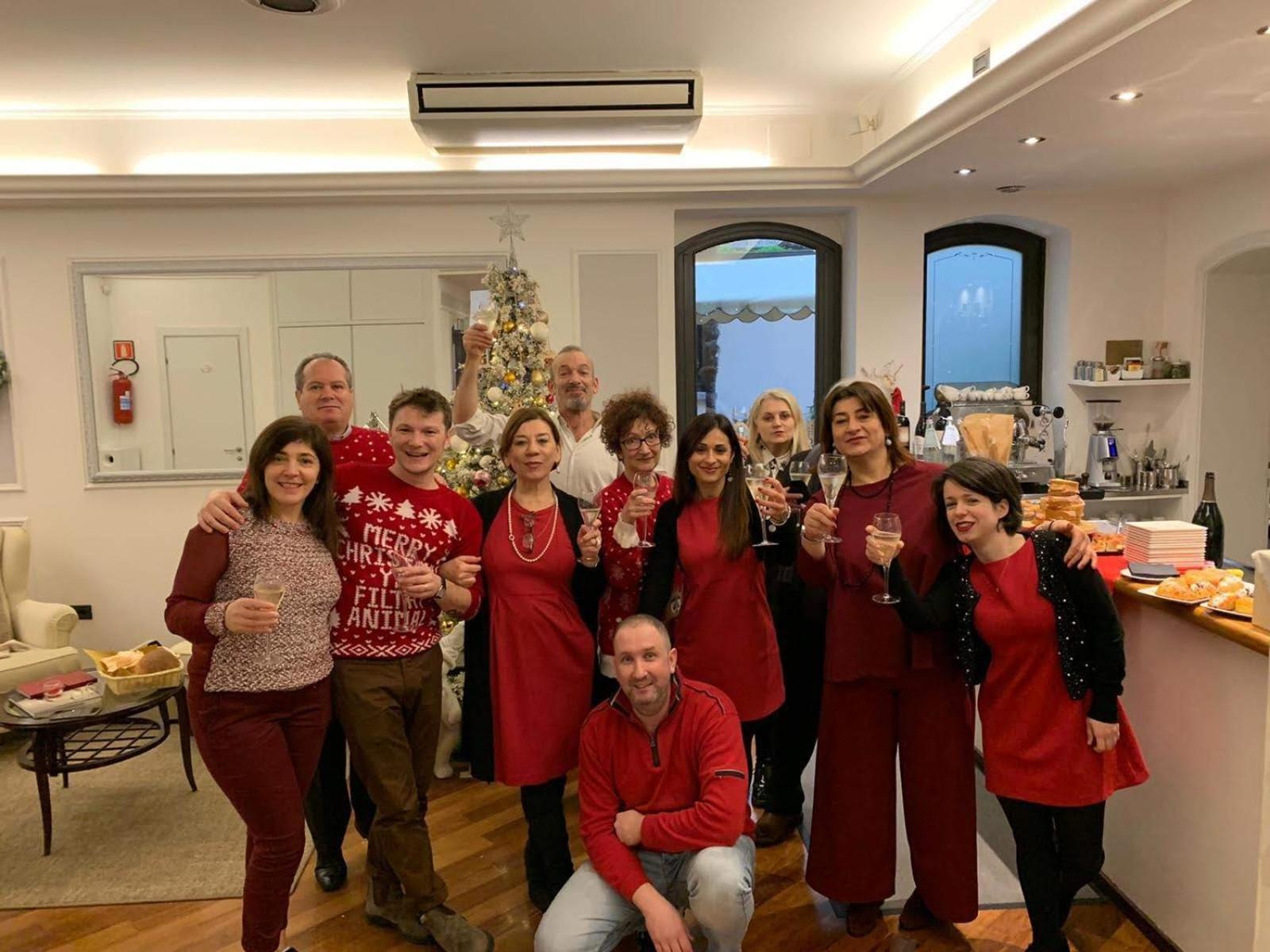 Hotel Touring Bologna Bagian luar foto
