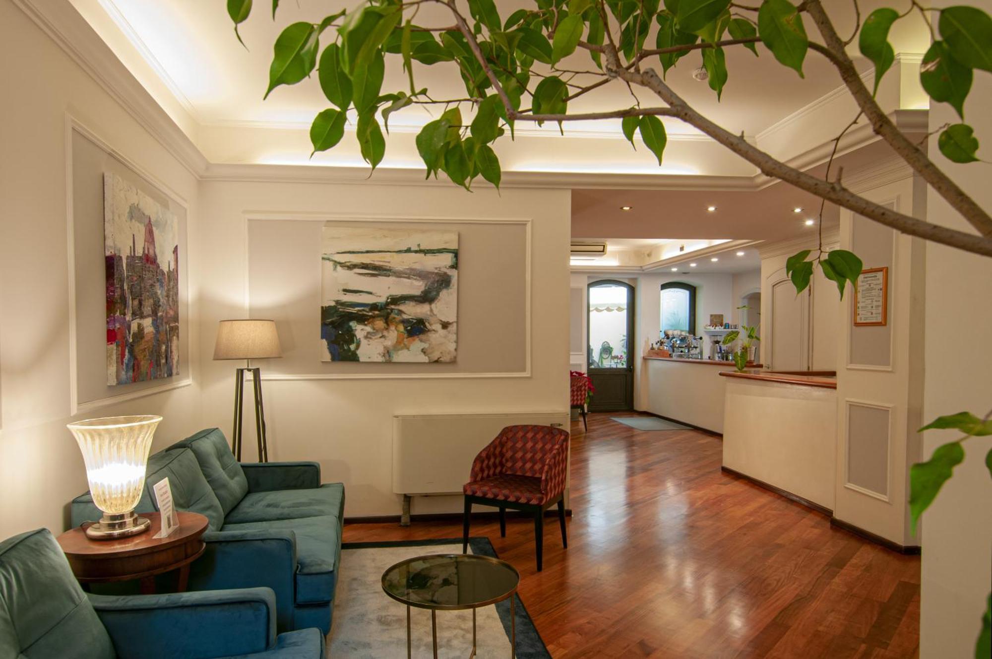 Hotel Touring Bologna Bagian luar foto