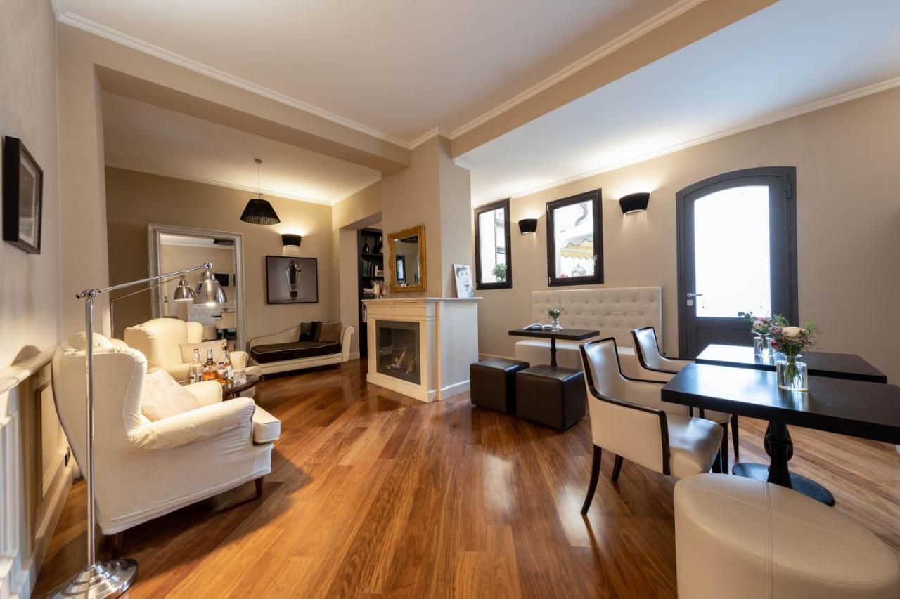 Hotel Touring Bologna Bagian luar foto